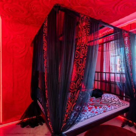 Jacuzzi - Love - Bdsm - Extra Luxury - Ev Chargger - Valentine'S Day - Red Room - Flexible Selfcheckins 28 Zagreb Buitenkant foto